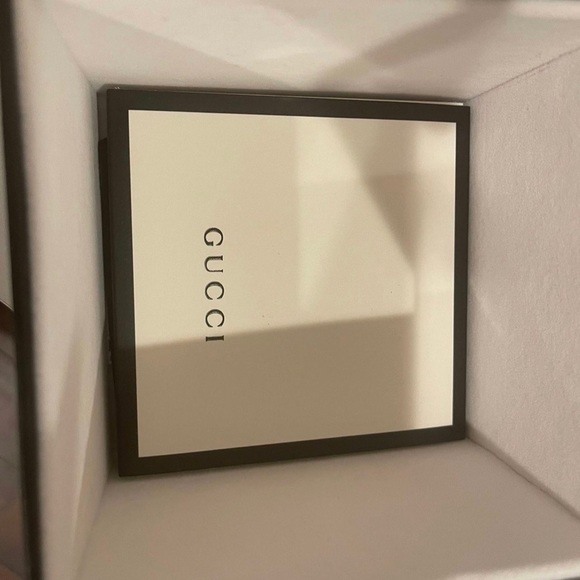 Gucci watch never worn - Picture 7 of 8